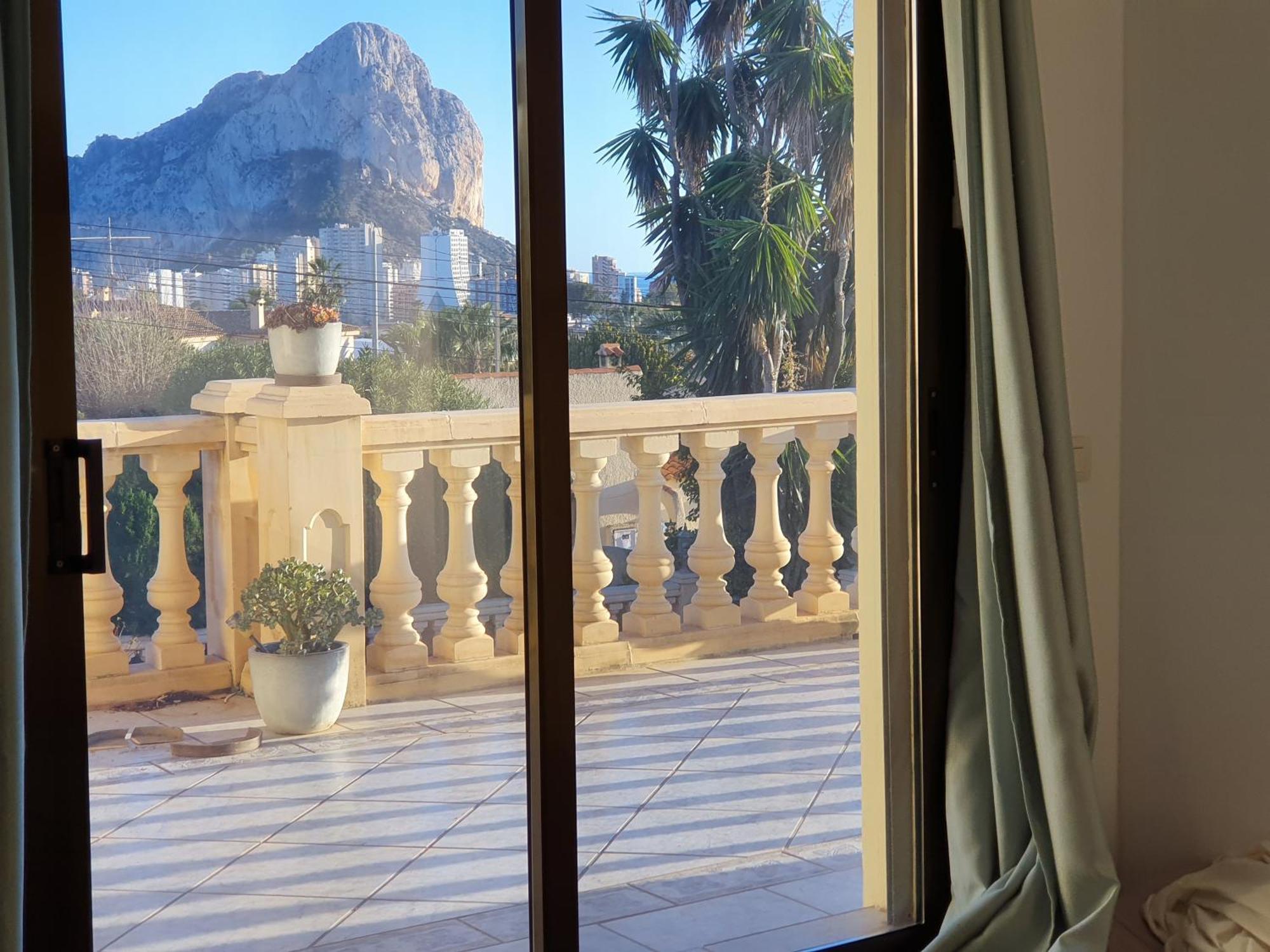 Luxury Villa - Pool, Hot Tub, Aircon, Tvs, Home Cinema, Office, Gbit Internet, Sports Equipment Calpe Exteriér fotografie